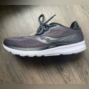 Saucing PwrRun Tennis Shoes